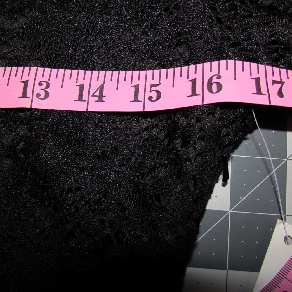 Stella Luce Black Lace Cocktail Dress - Picture 11 of 12